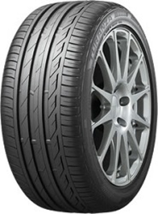 Bridgestone 215 55 17 94V Turanza T001 tyre